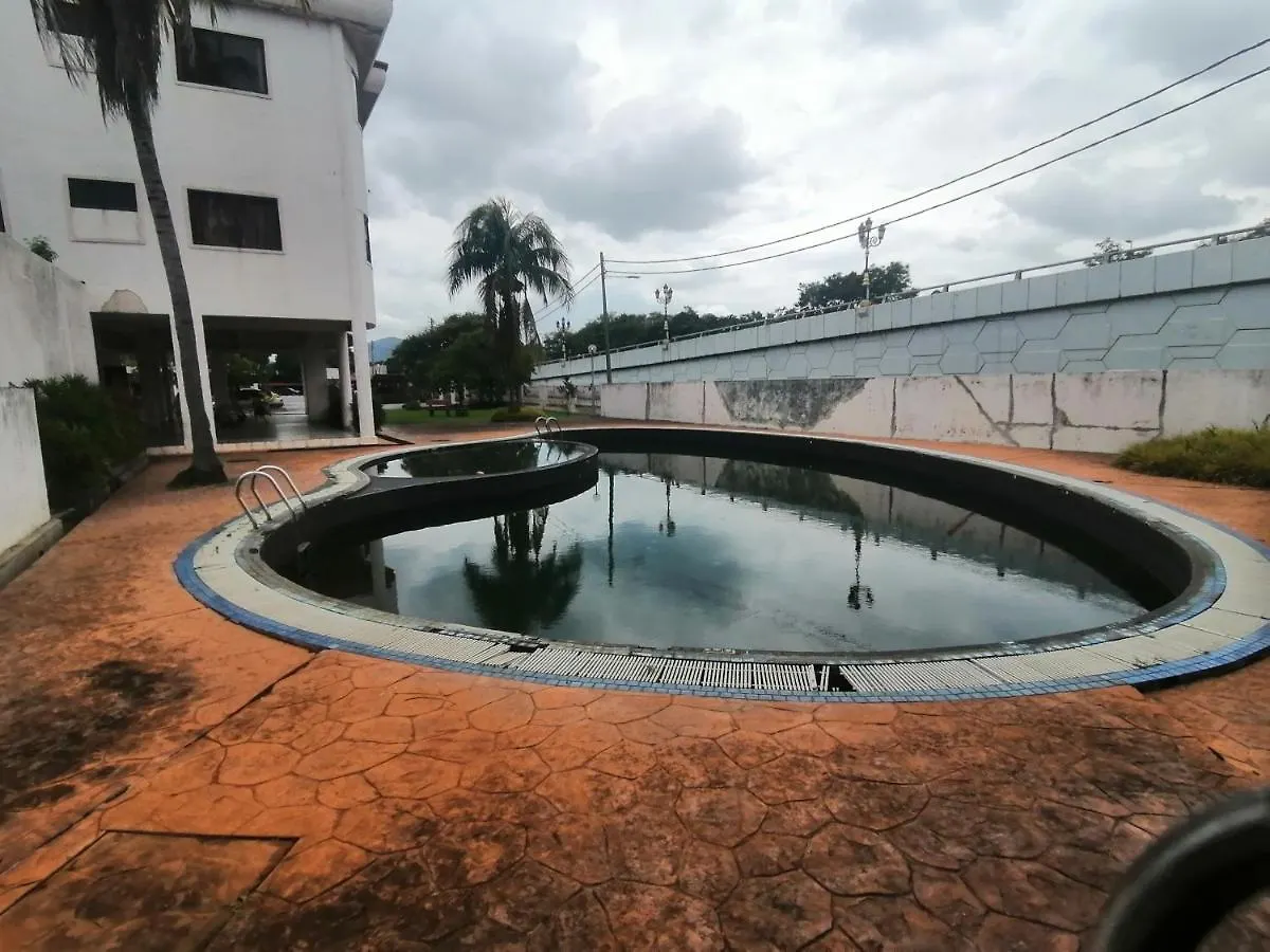Mahkota Wira Pantai Hospital Ipoh 0*,